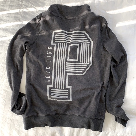 VS PINK sweatshirt - Picture 2 of 4